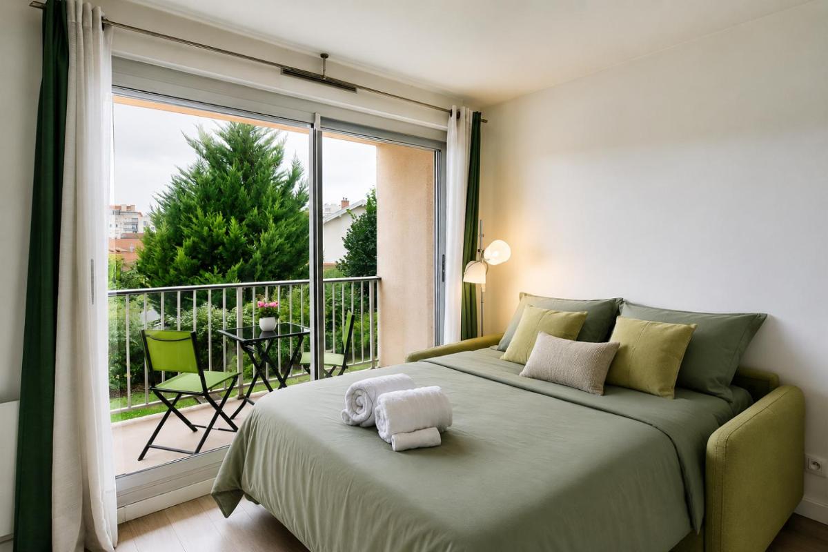Villeurbanne La Doua - INSA - CESI - Housity