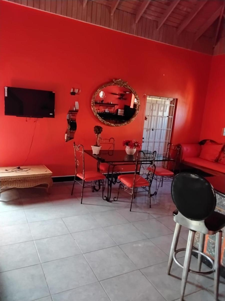 Little savoy guest house - Housity