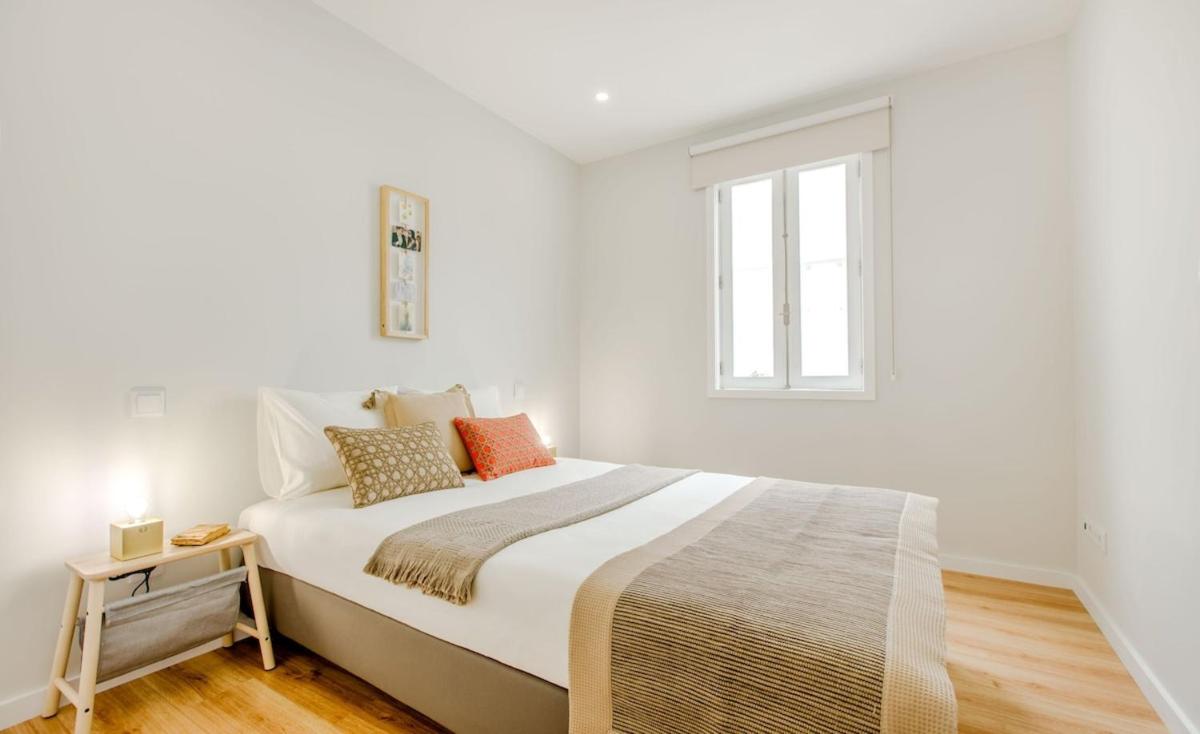 Espinho Beach 4 Stays - Housity