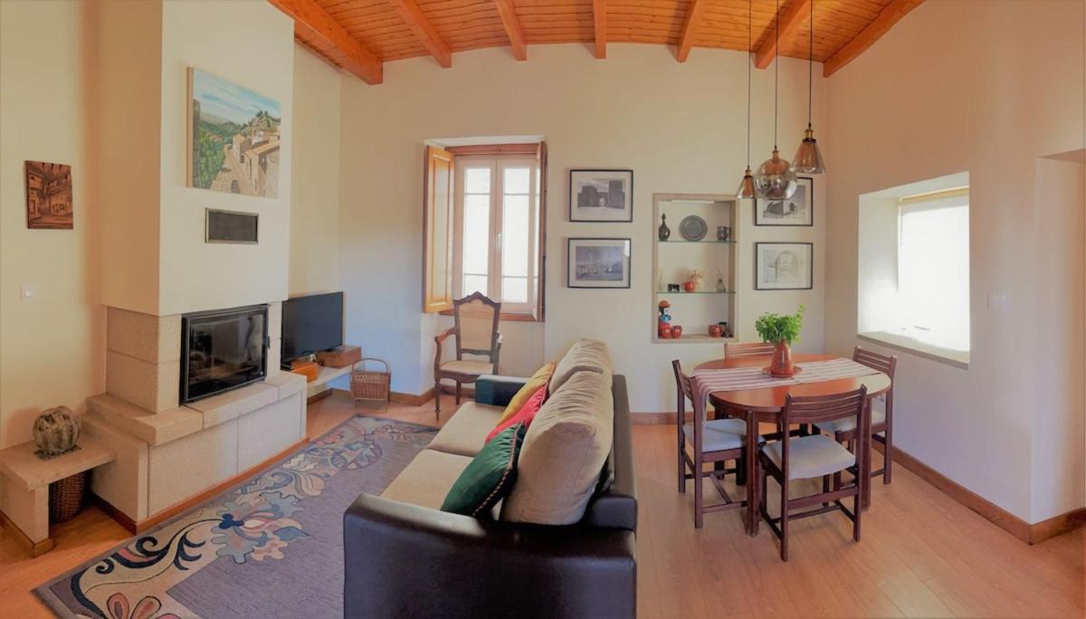 Casa de Sampaio - Castelo Mendo - Housity