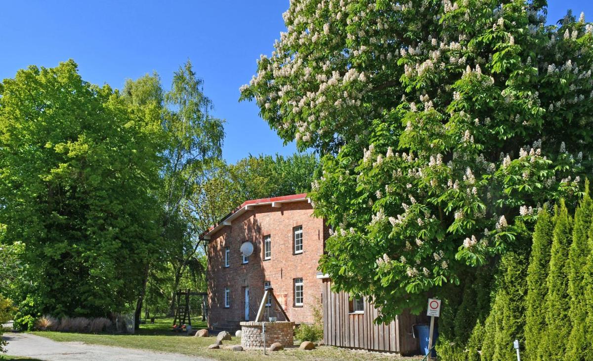 Ferienwohnungen auf Rügen und nahe Stralsund - Housity