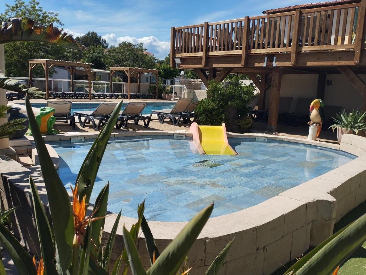 Camping les Acacias - Hizvo