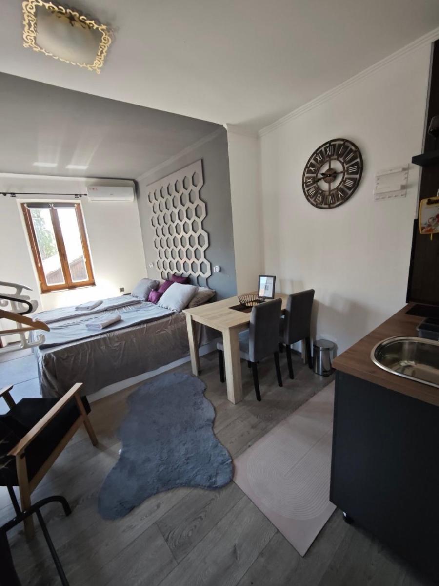 Guesthouse Yildiz - Housity