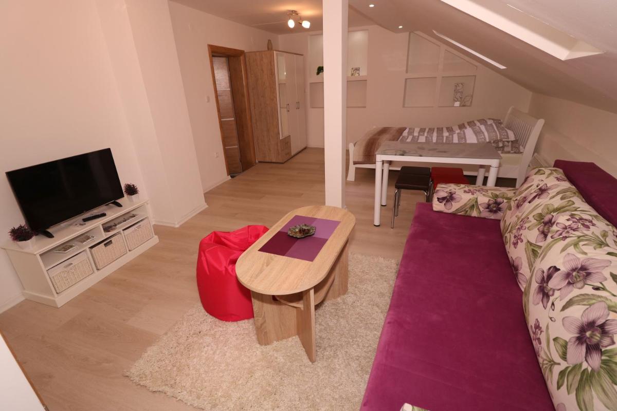 Apartment Vremeplov - Housity