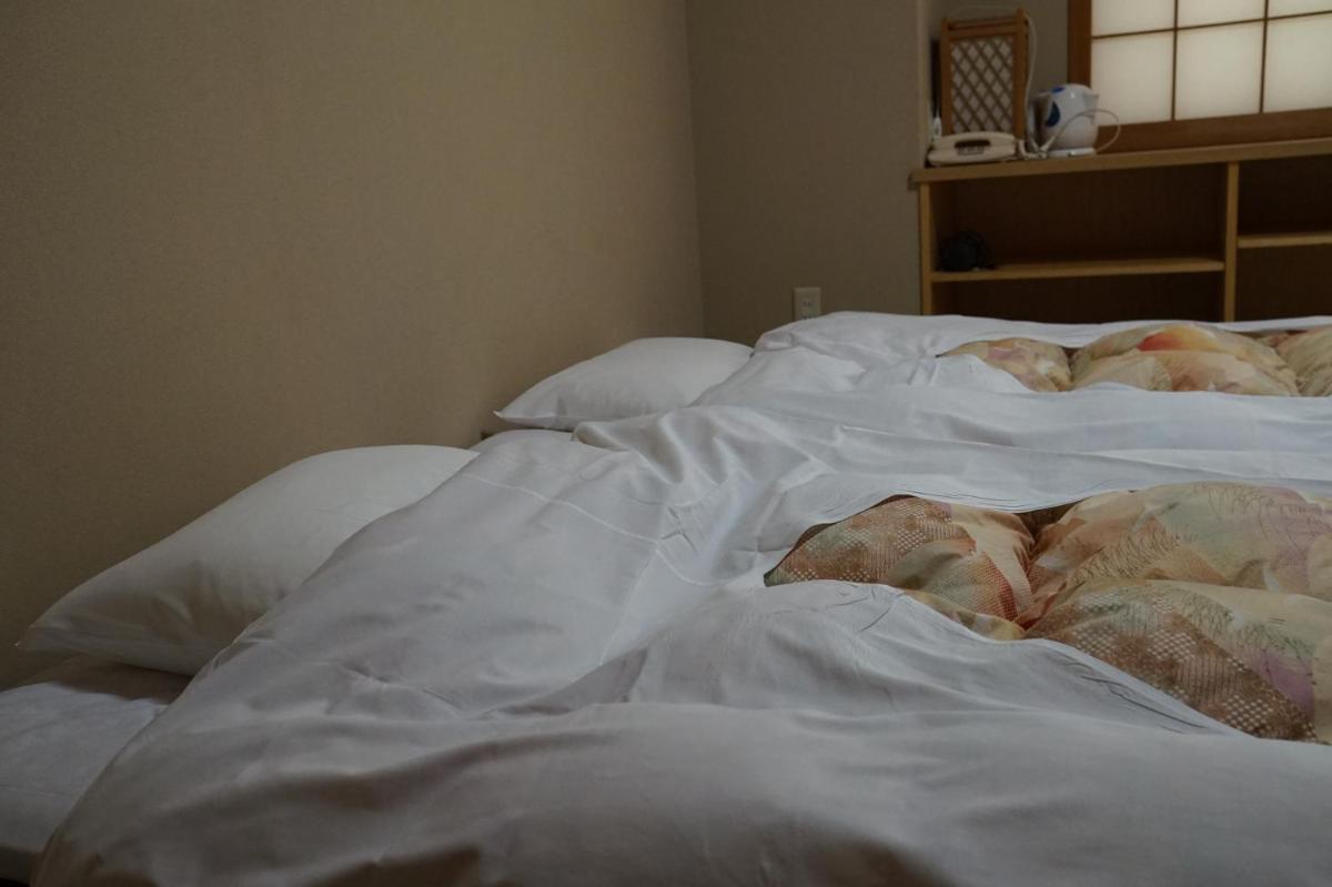 Annex Katsutaro Ryokan - Housity