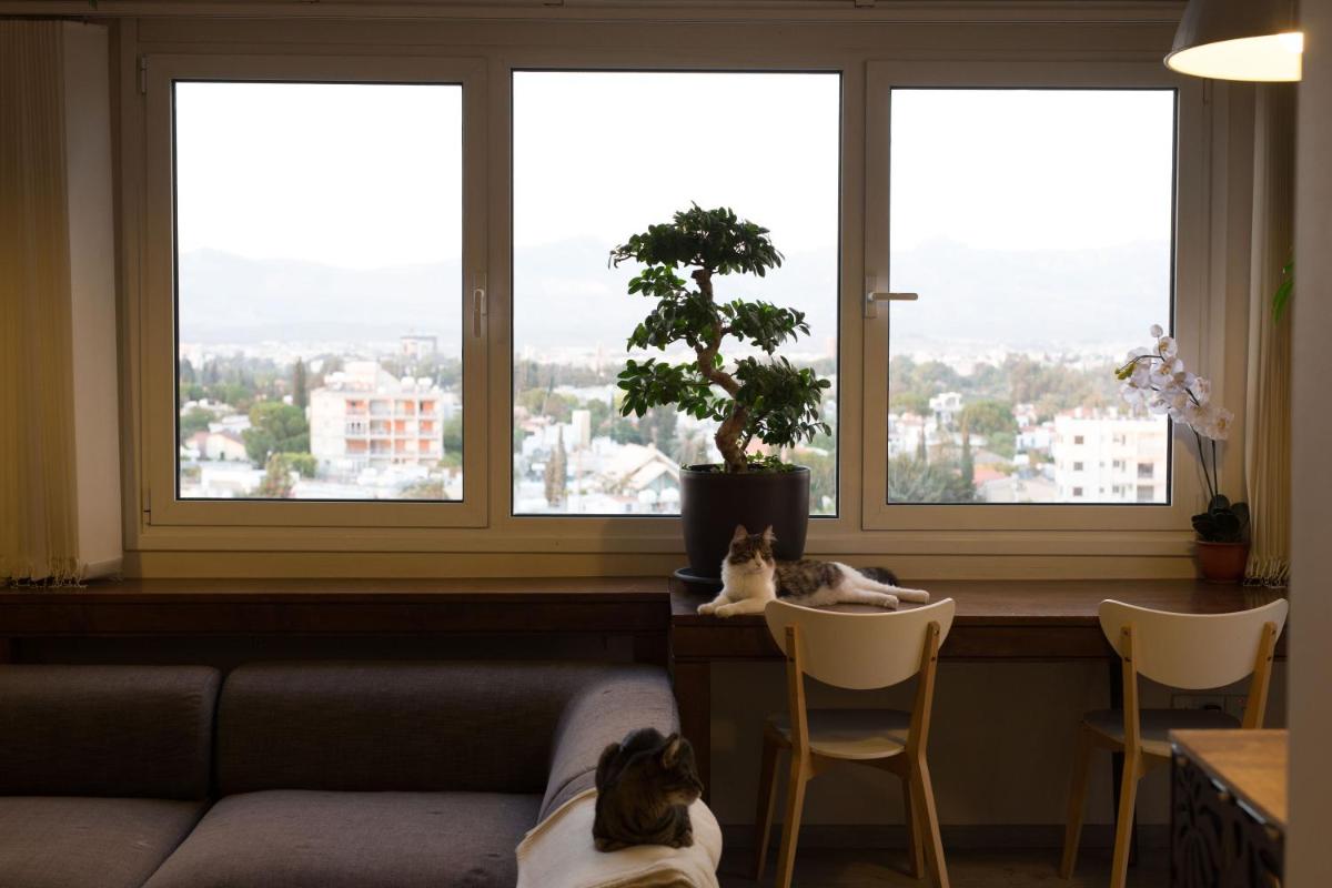 Vas' Penthouse - Housity