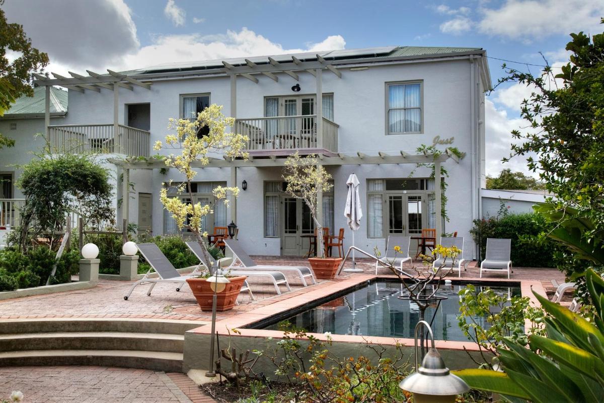 Montagu Country Hotel - Housity