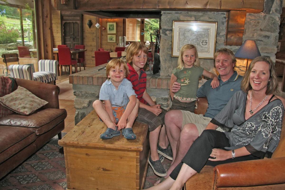 Clients de l'établissement Hôtel et Chalet Au Coin Du Feu Chilly Powder