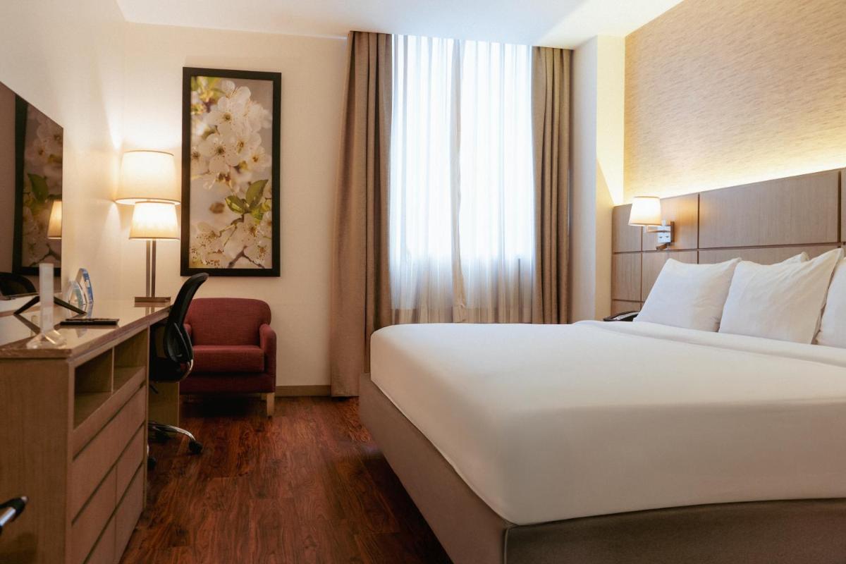 Radisson Hotel Guayaquil - Housity