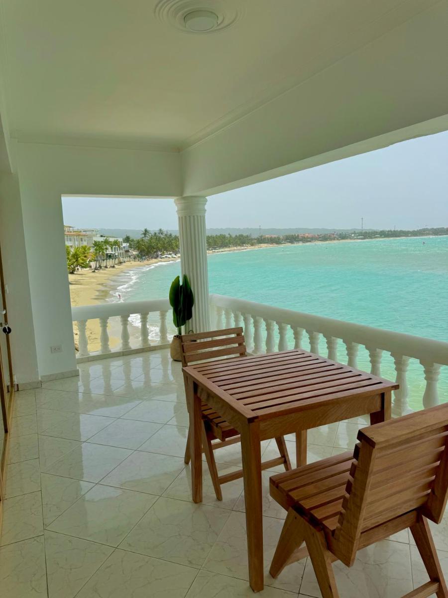 ultra infinity hotel - Housity