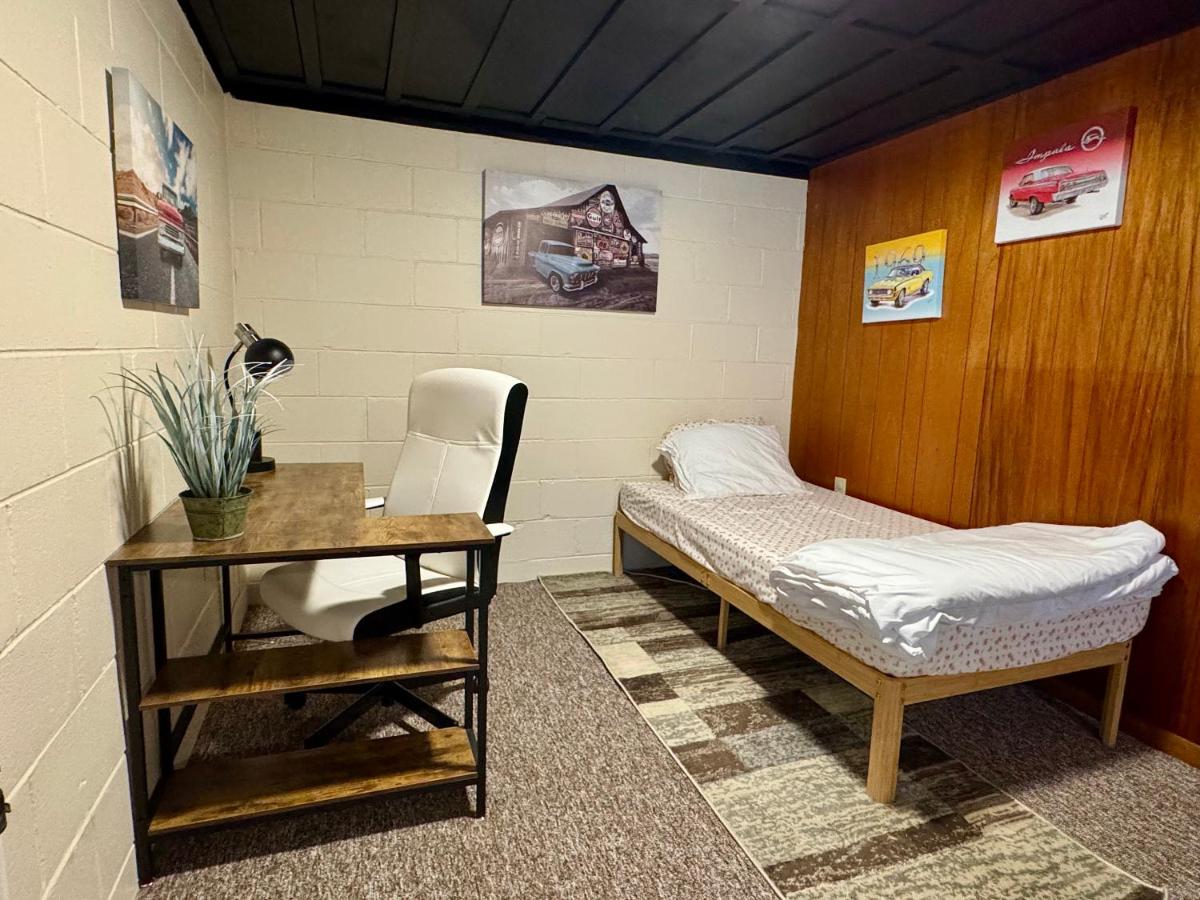 The Rest Nest Home Near UHC, FBI, the Bridge Sport Complex - Housity