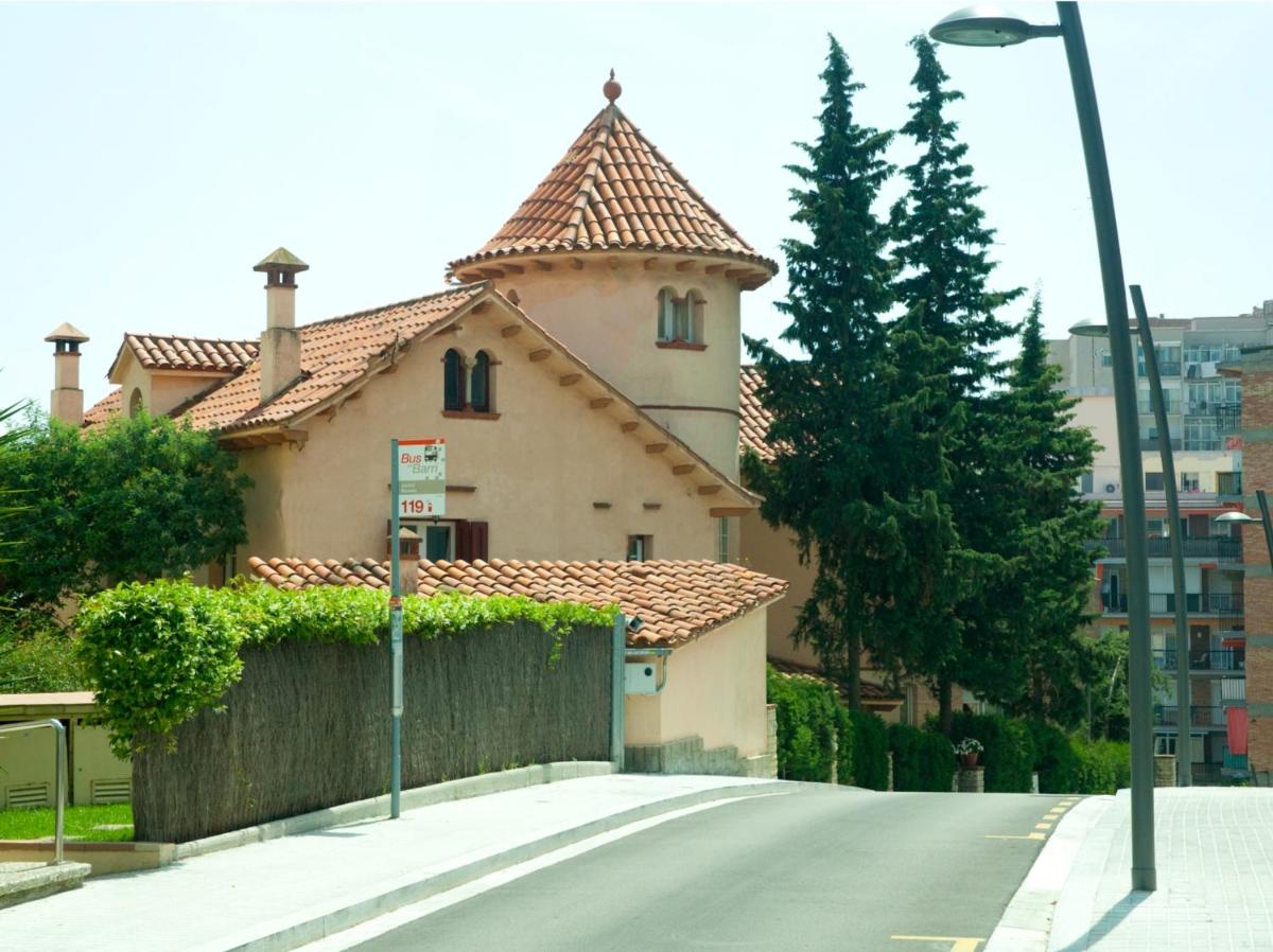 Tibidabo Apartments - Housity