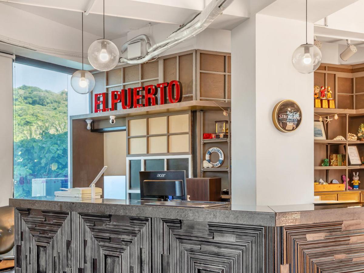 El Puerto Hotel - Housity