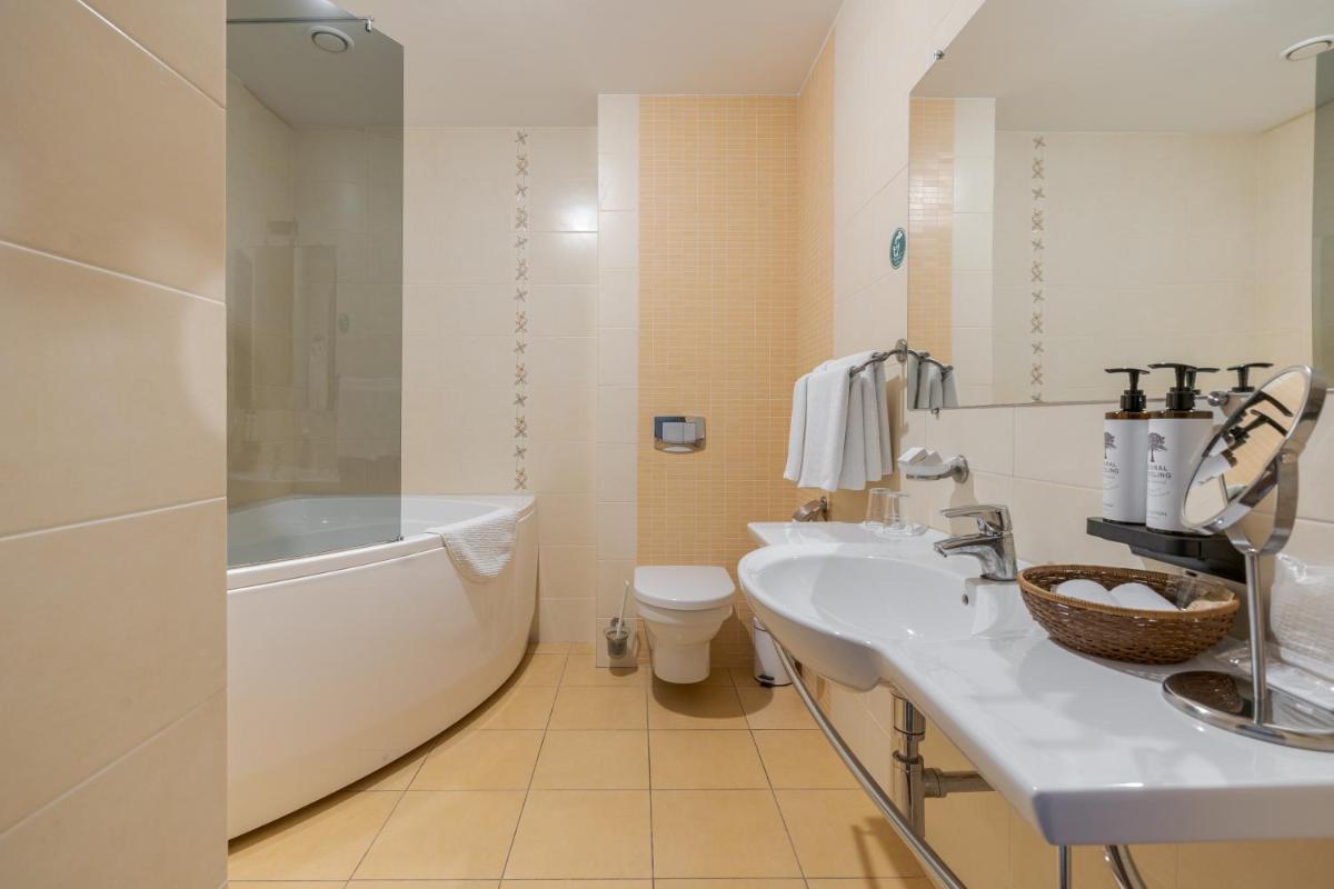 Hotel Pušyno Namai - Housity