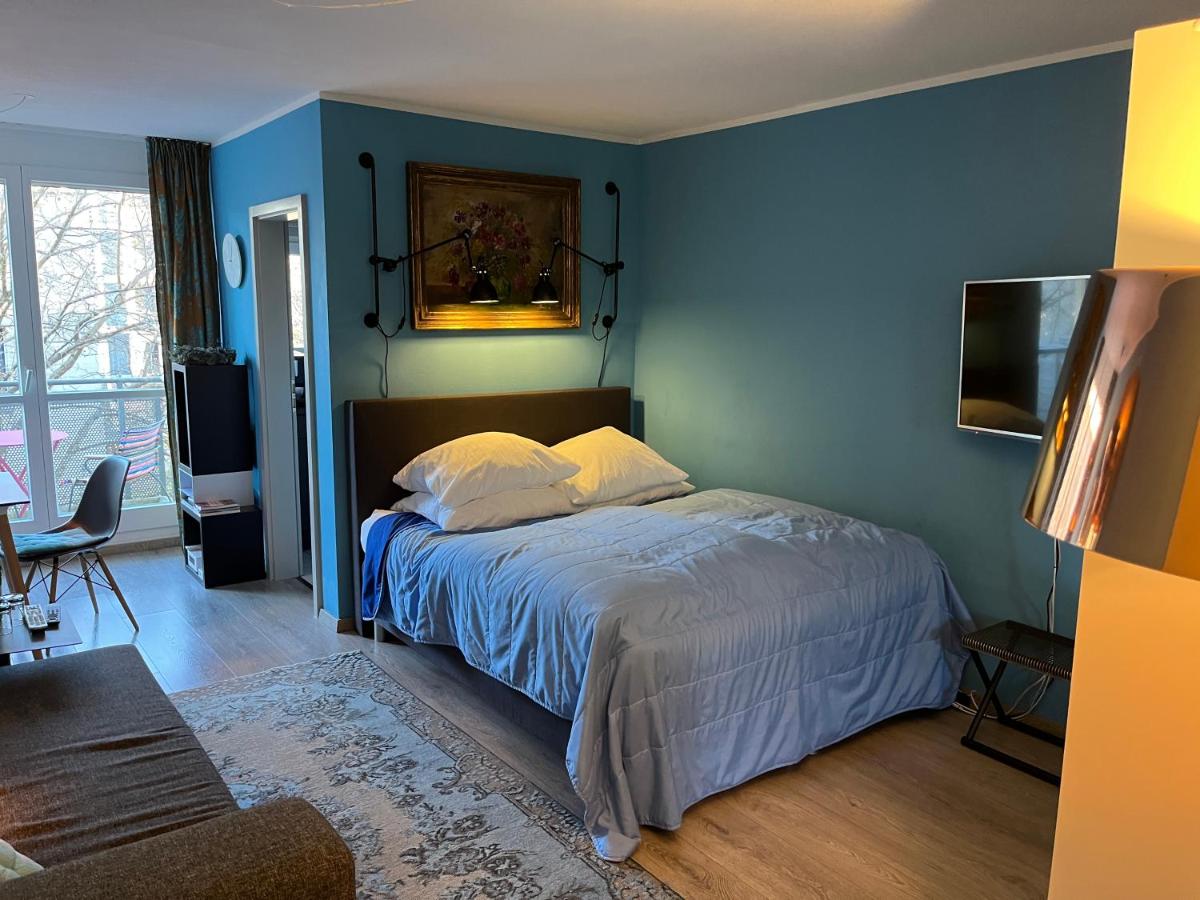 Studio Apartment in Dresden-Neustadt - Hizvo
