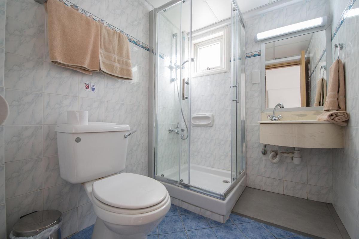 Anthea Hotel Apartments - Housity