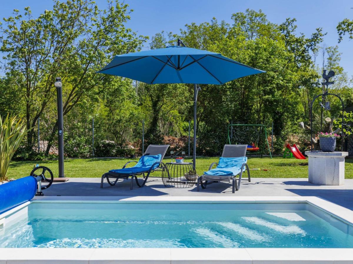 Holiday Home Villa Fenix by Interhome - Housity