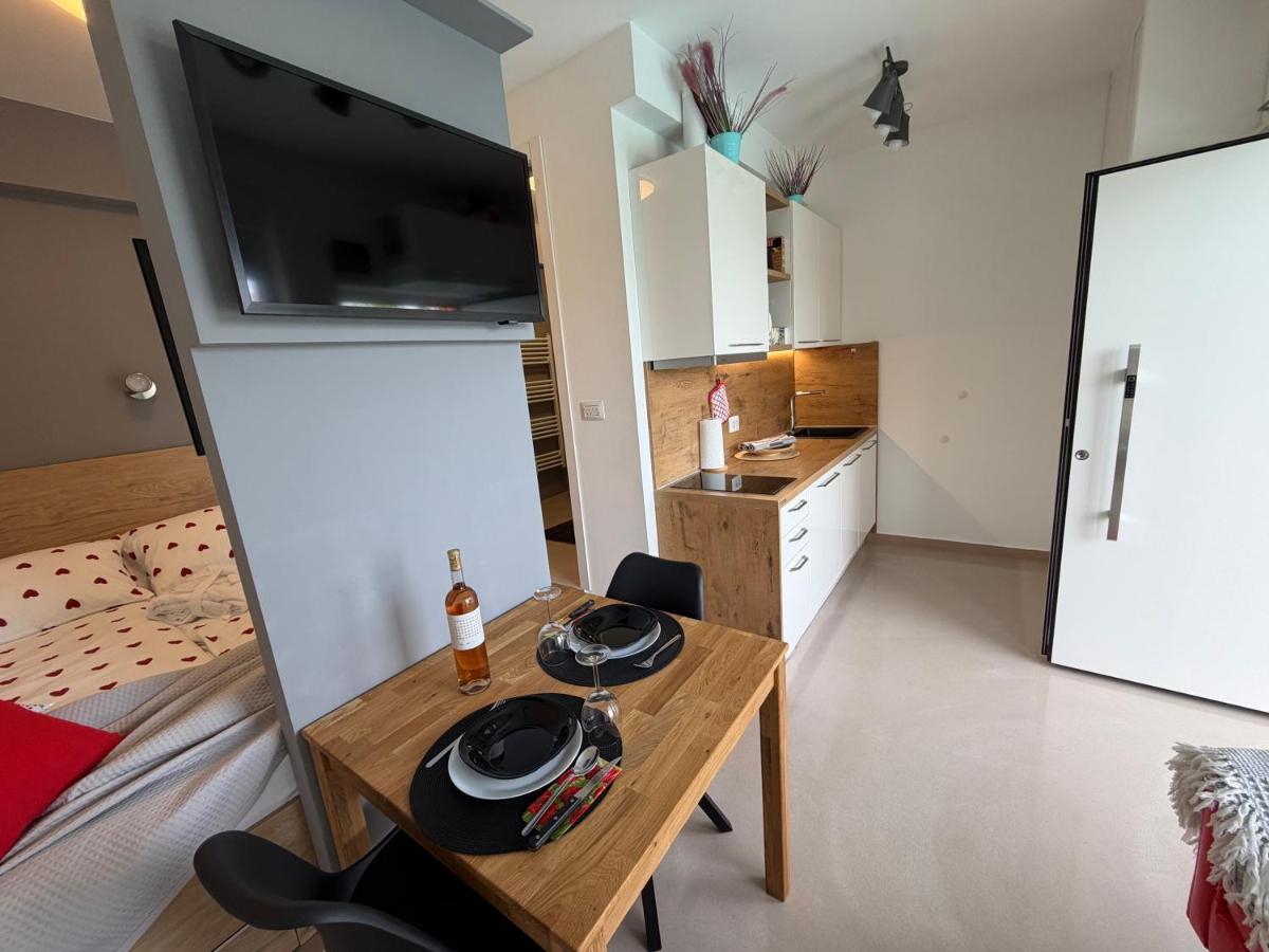 Studio Claudia - Housity