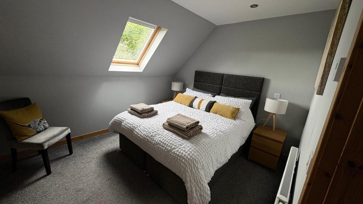 The Nest - Near Inverness & Loch Ness - Housity