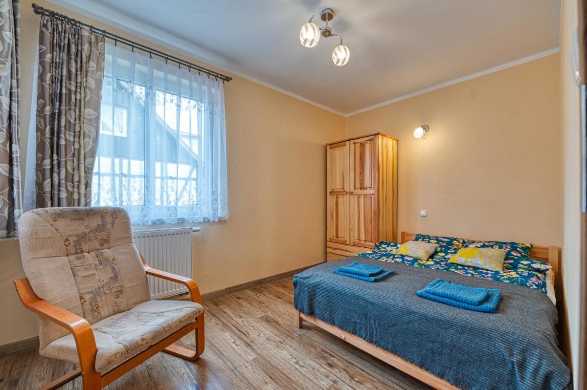 Domek na Kaszubach na Gwizdowce - Housity