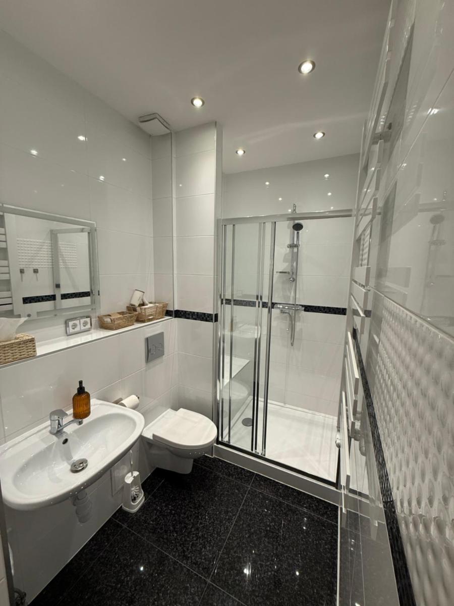 Apartamenty Stare Podwórko - Housity