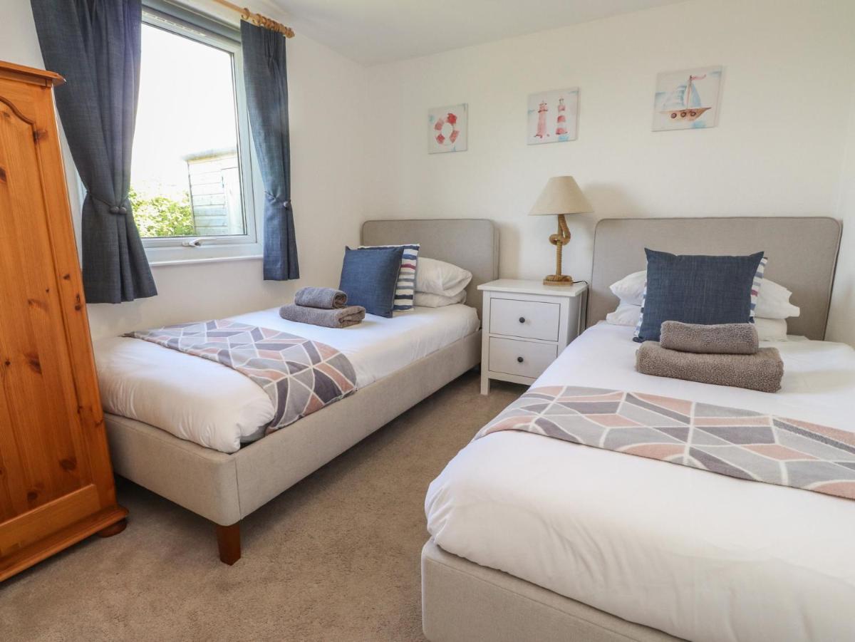 Maes Y Coed - Housity