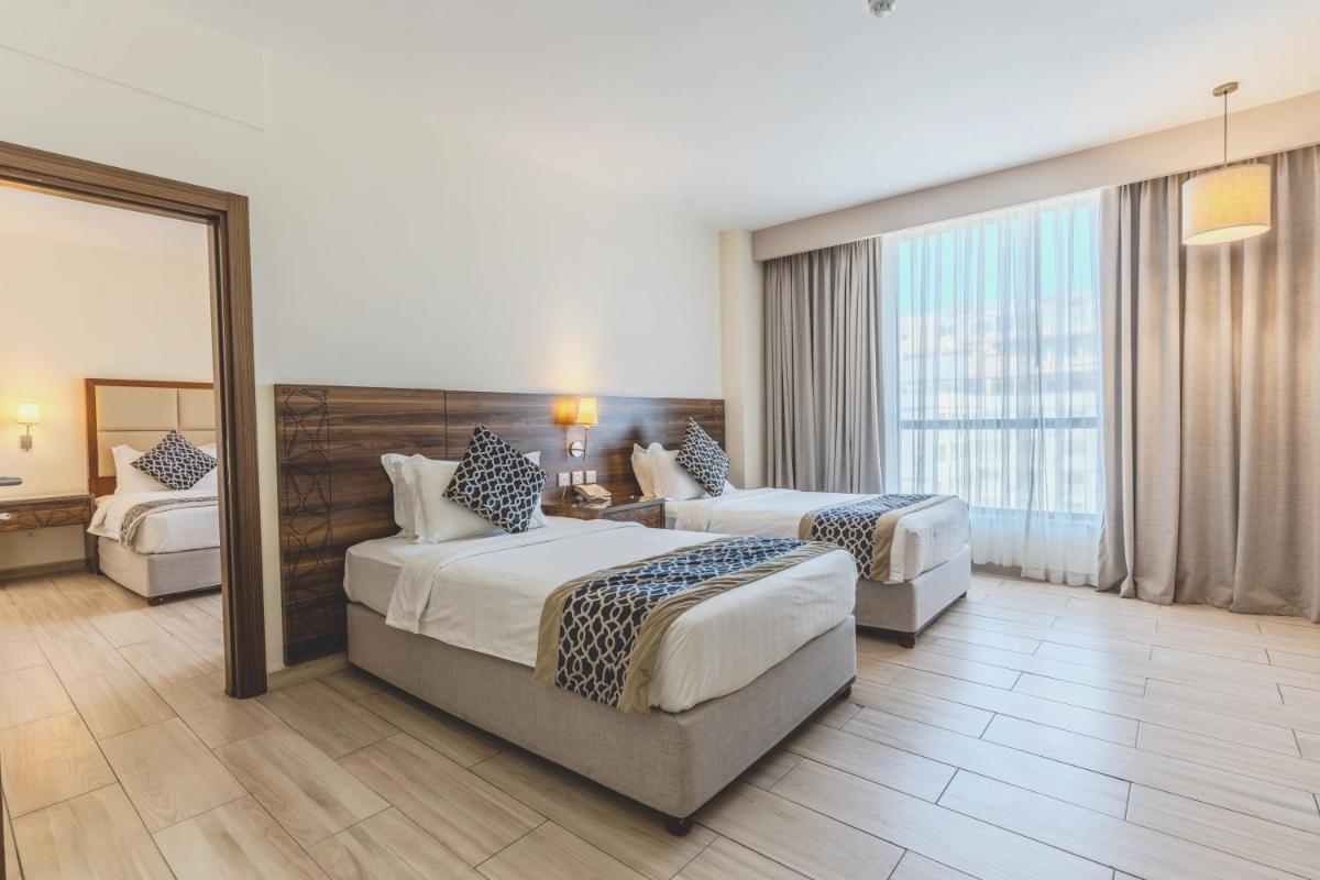 Lacosta Hotel - Housity