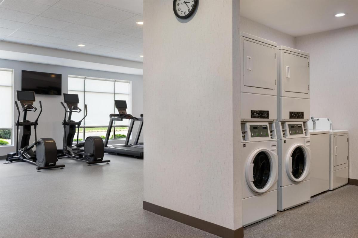 Home2 Suites By Hilton Florence Cincinnati Airport South - Housity