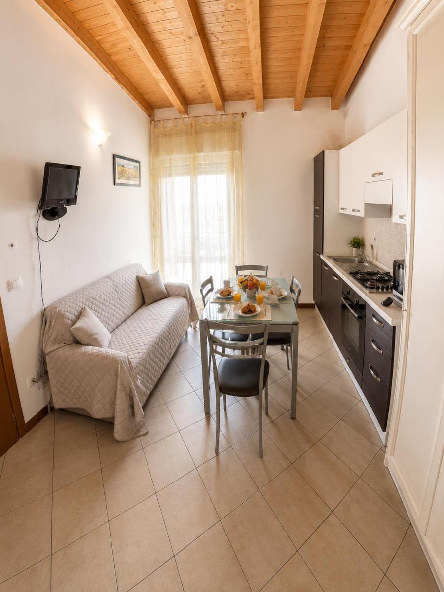 Residence Caorle Apartments - Agenzia Cocal - Housity