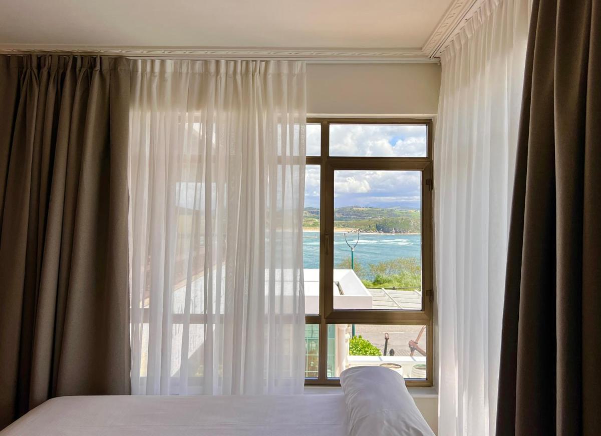 Hotel Playa de Los Locos - Housity