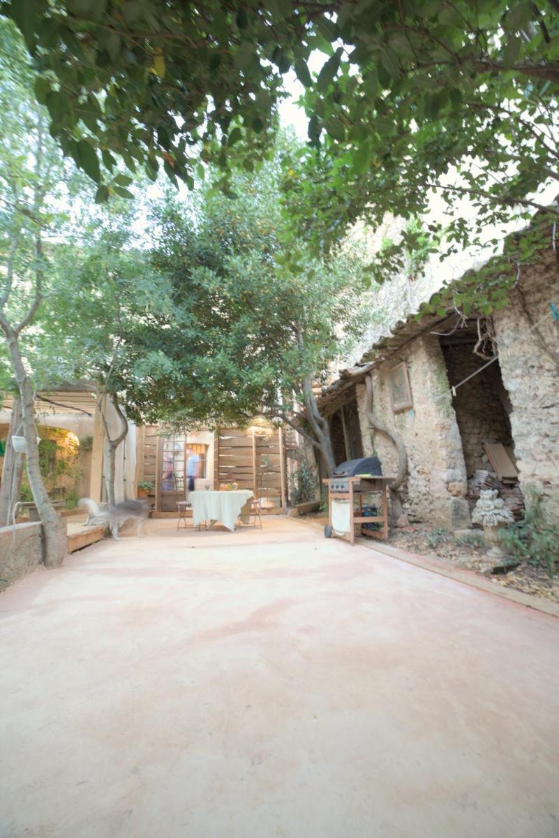 Magnifique eco-gîte des Marronniers avec terrasse - Housity