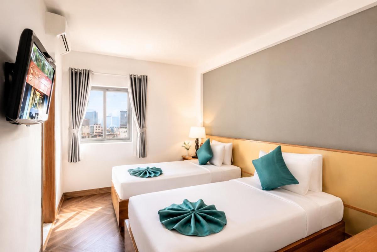 Happy Life Green Hotel - Housity