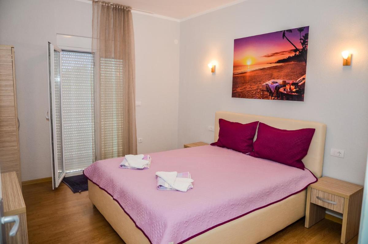 Apartments Paradise - Housity