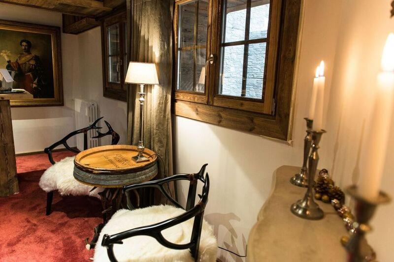 Coin salon dans l'établissement Le Chalet Blanc