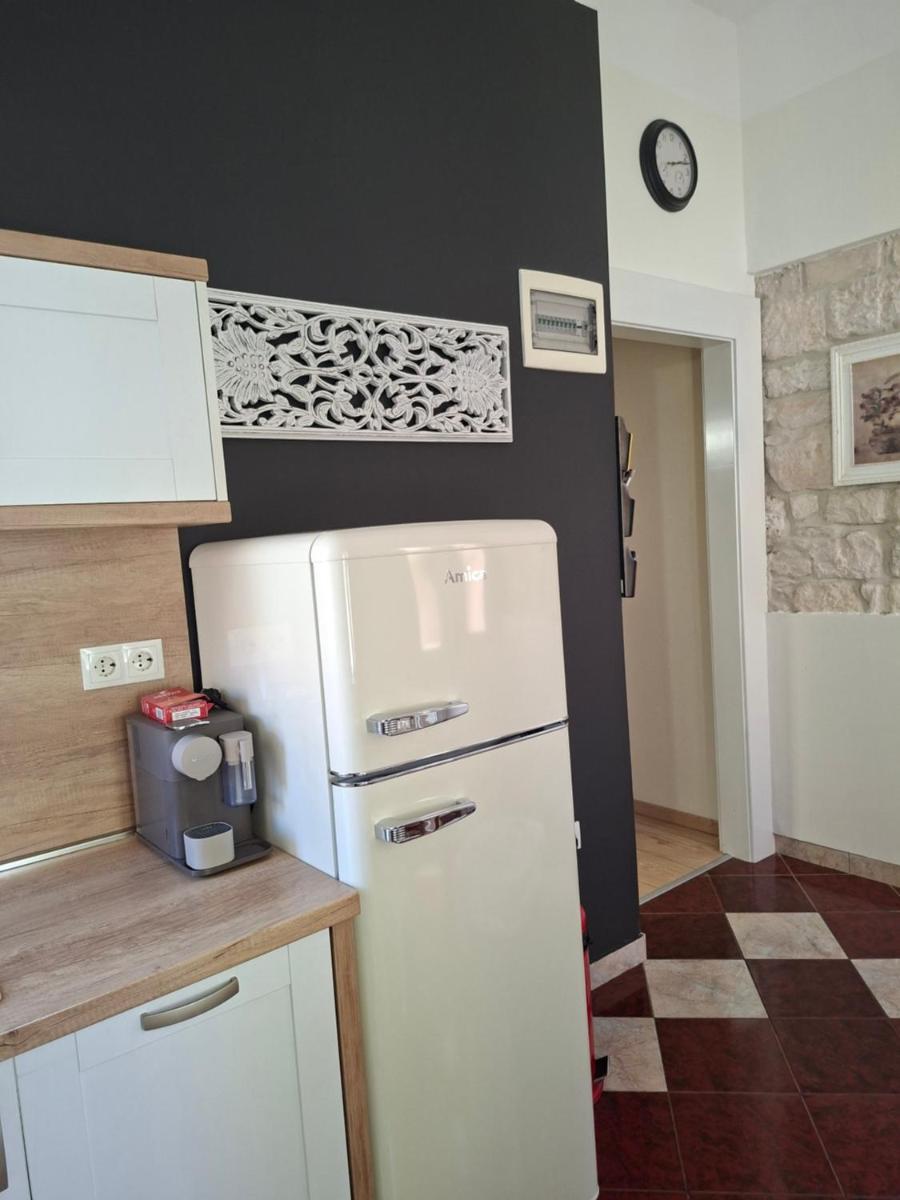 Apartment Marta - Hizvo