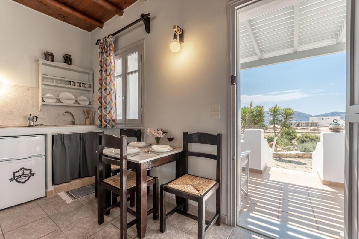 Michalios Luxury Apartments - Housity