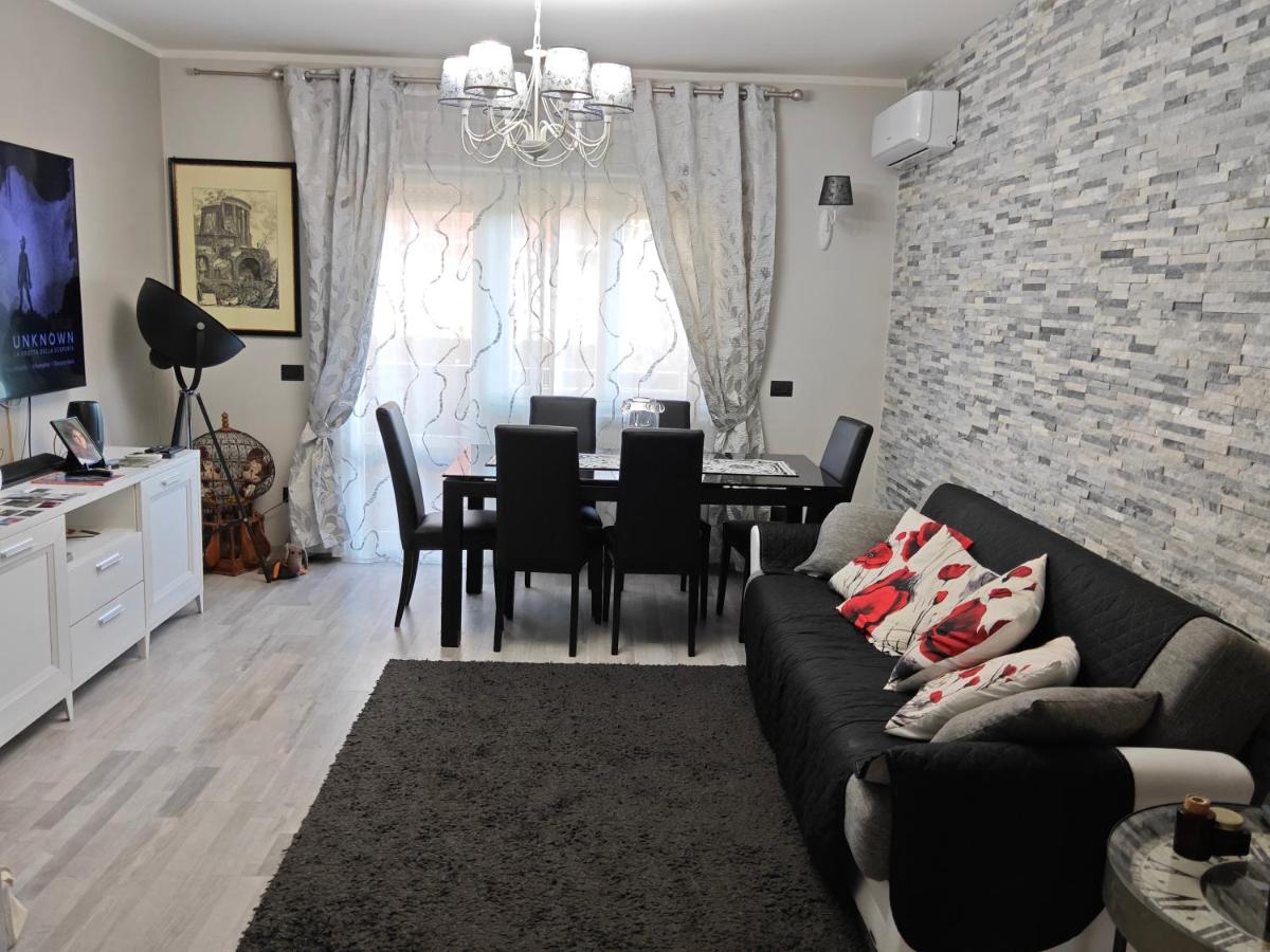 Tivoli Mood House - Housity