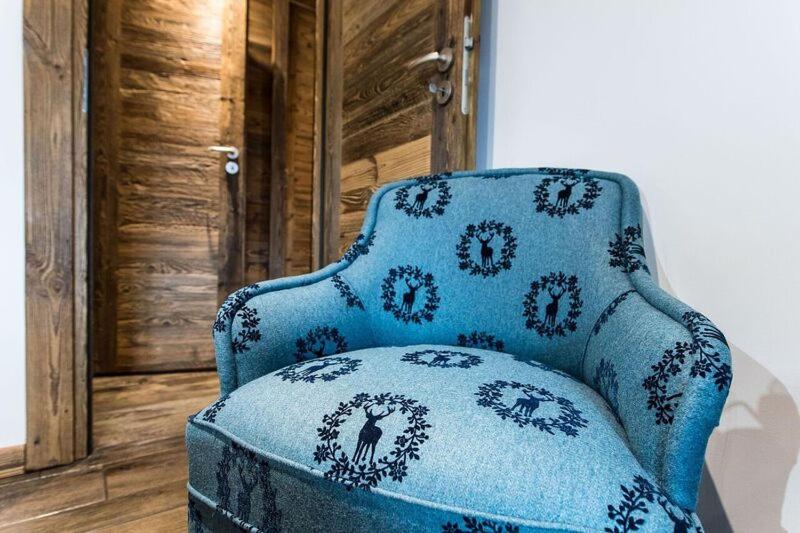 Coin salon dans l'établissement Le Chalet Blanc