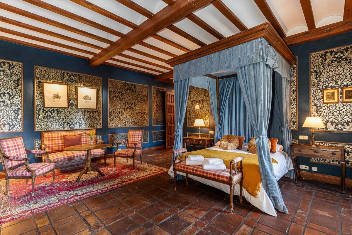 Queens hotel Toledo - Housity