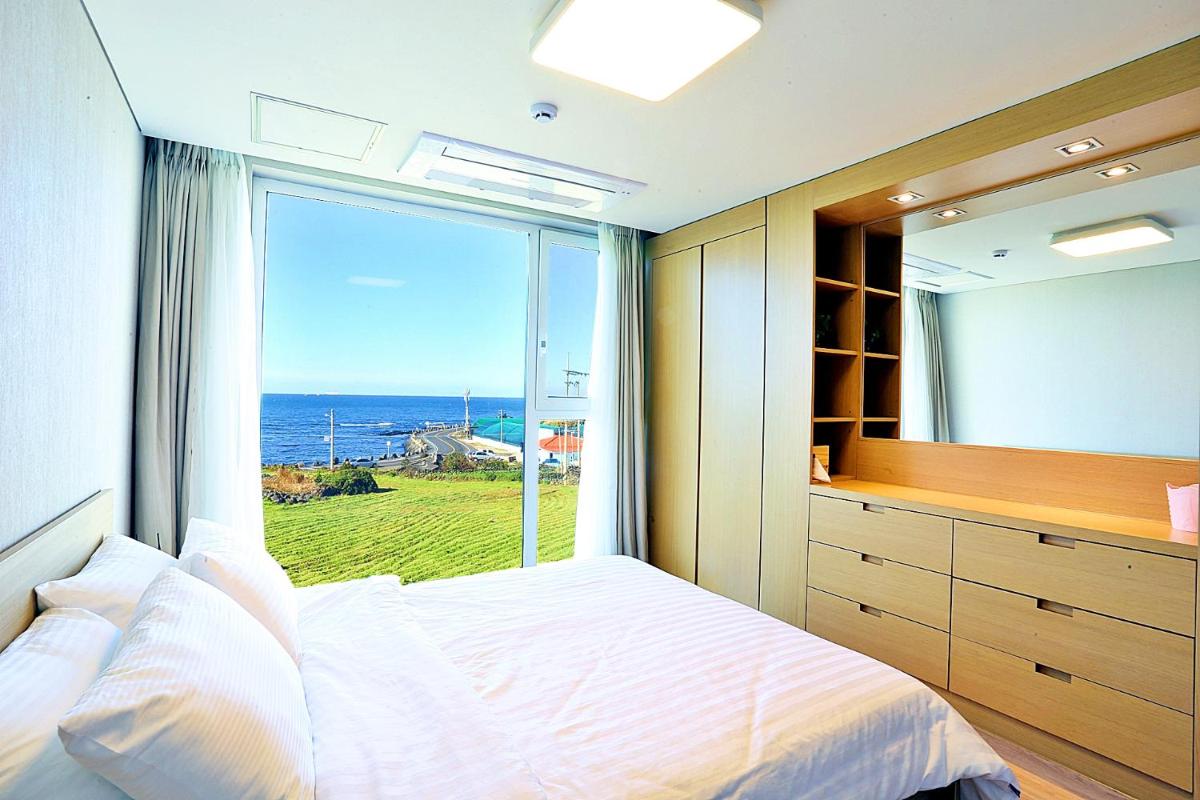 Jeju Sorang N Farms Village - Housity