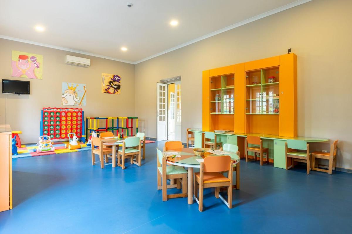 O clube infantil de Vila Gale Albacora
