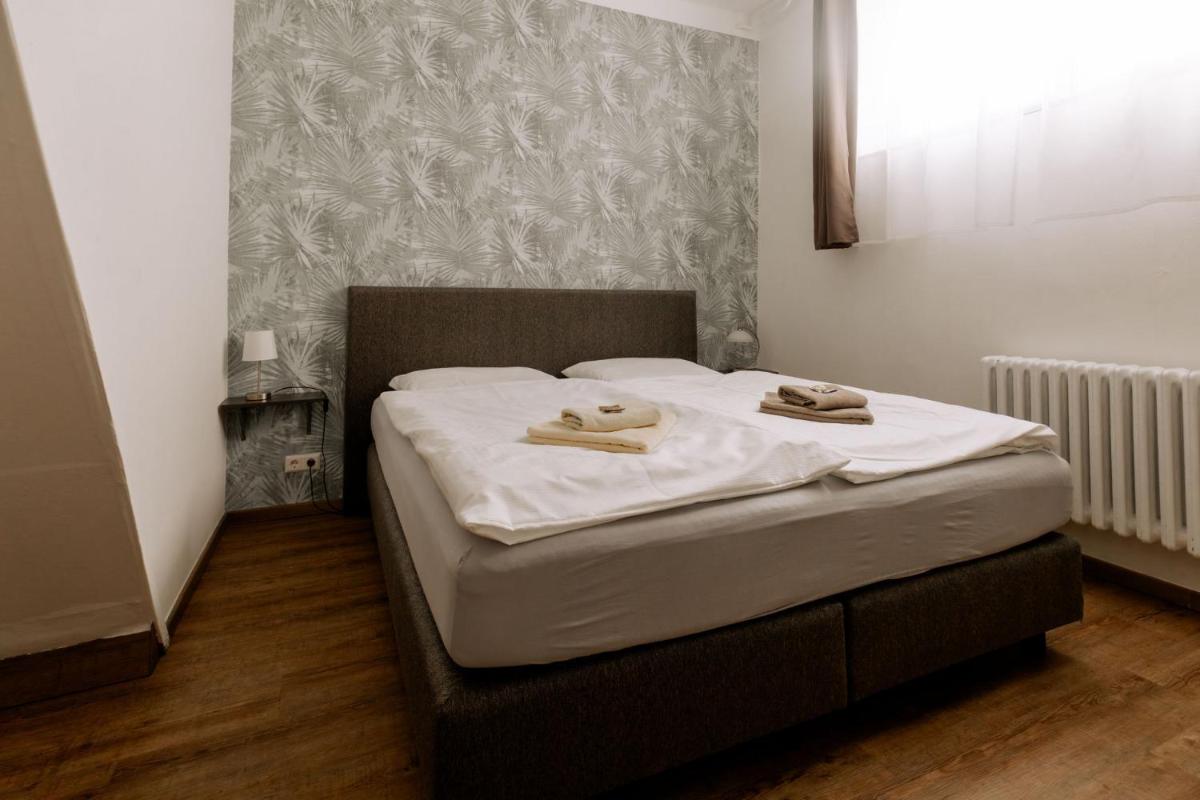 Hotel Ratsstuben Kalbe - Housity