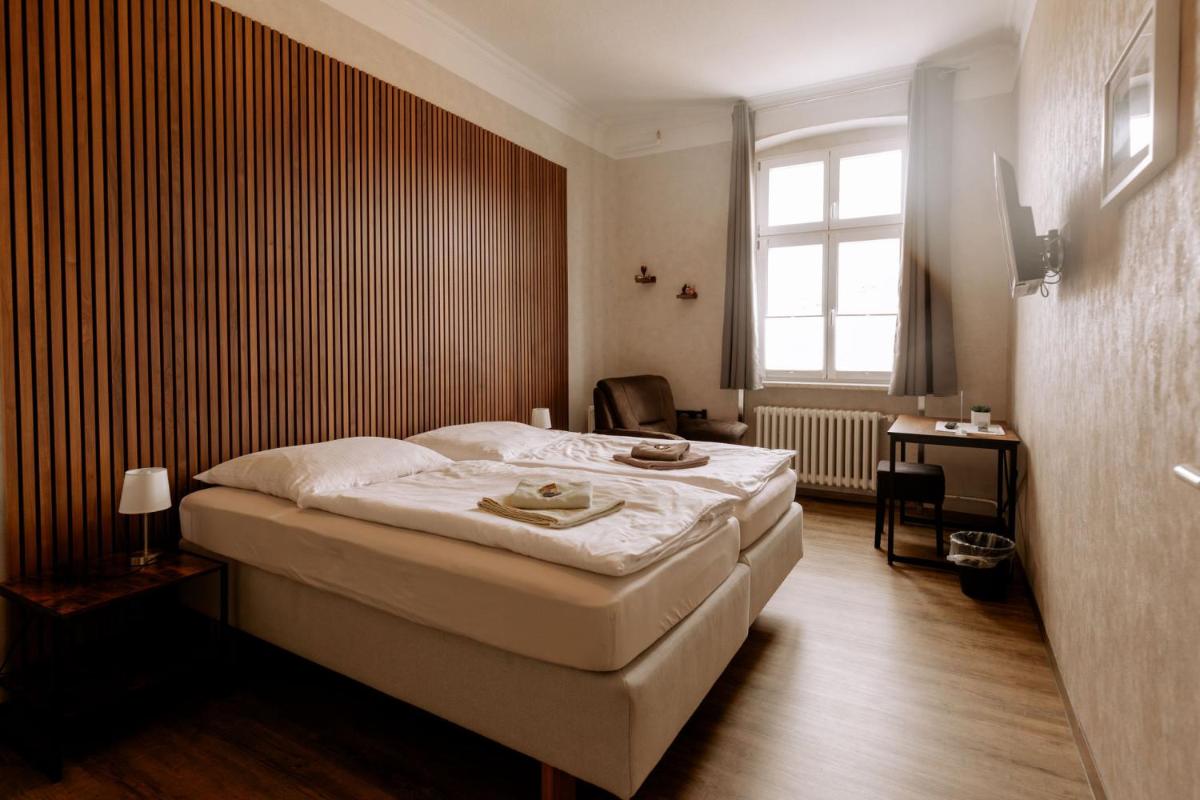 Hotel Ratsstuben Kalbe - Housity