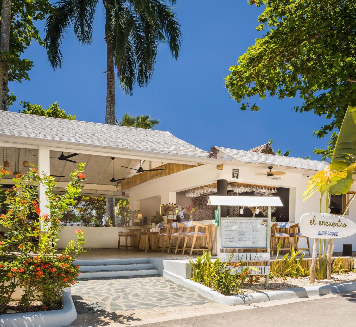 El Encuentro Surf Lodge - Housity