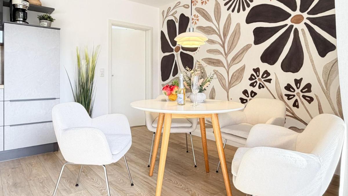 Villa Seeluft, No 3 - Housity