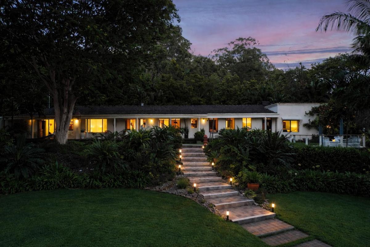 Sensom Boutique Bed and Breakfast - Housity
