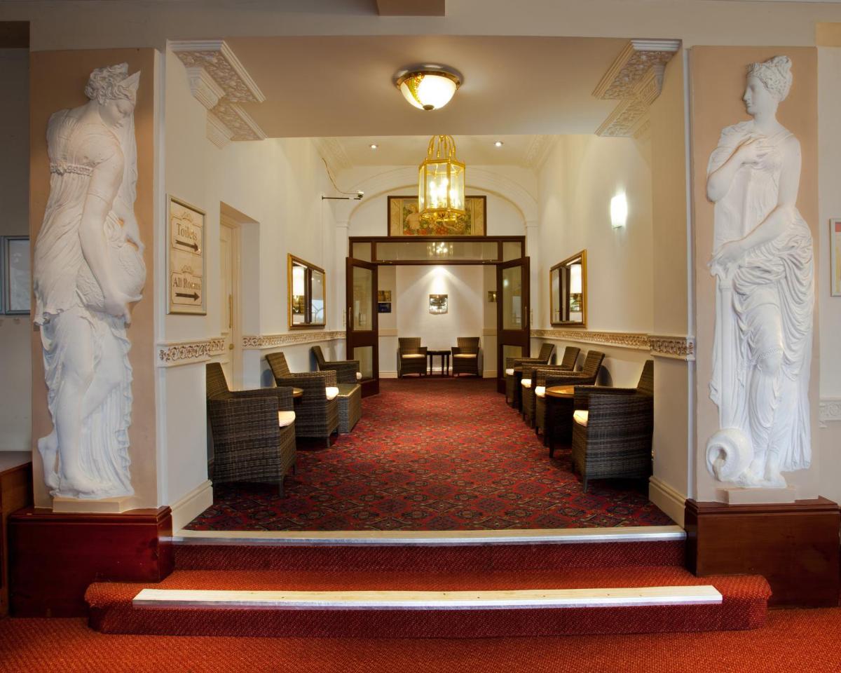 Britannia Hotel, Stockport - Housity