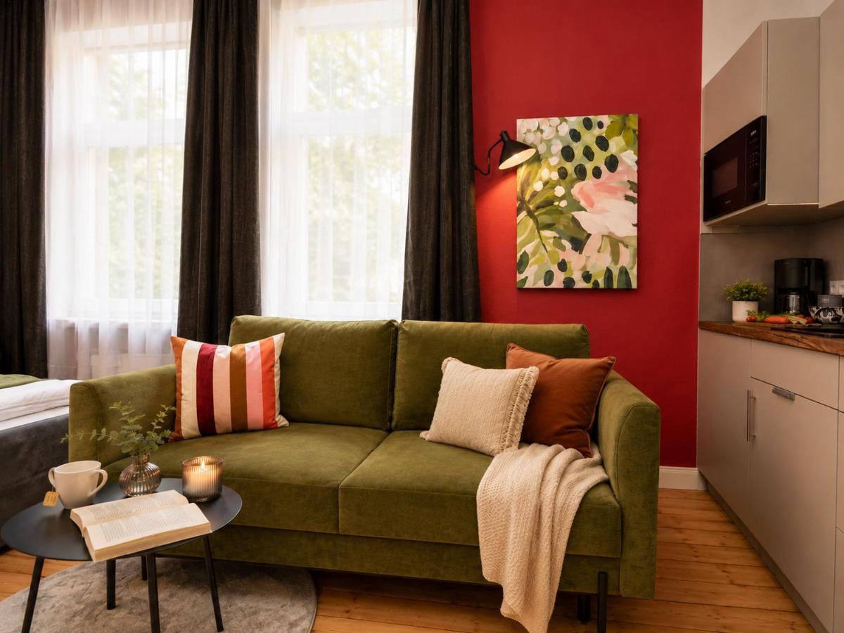 Luxuriöses Penthouse mit Dachterrasse & Massagesessel EM-APARTMENTS DEUTSCHLAND - Housity