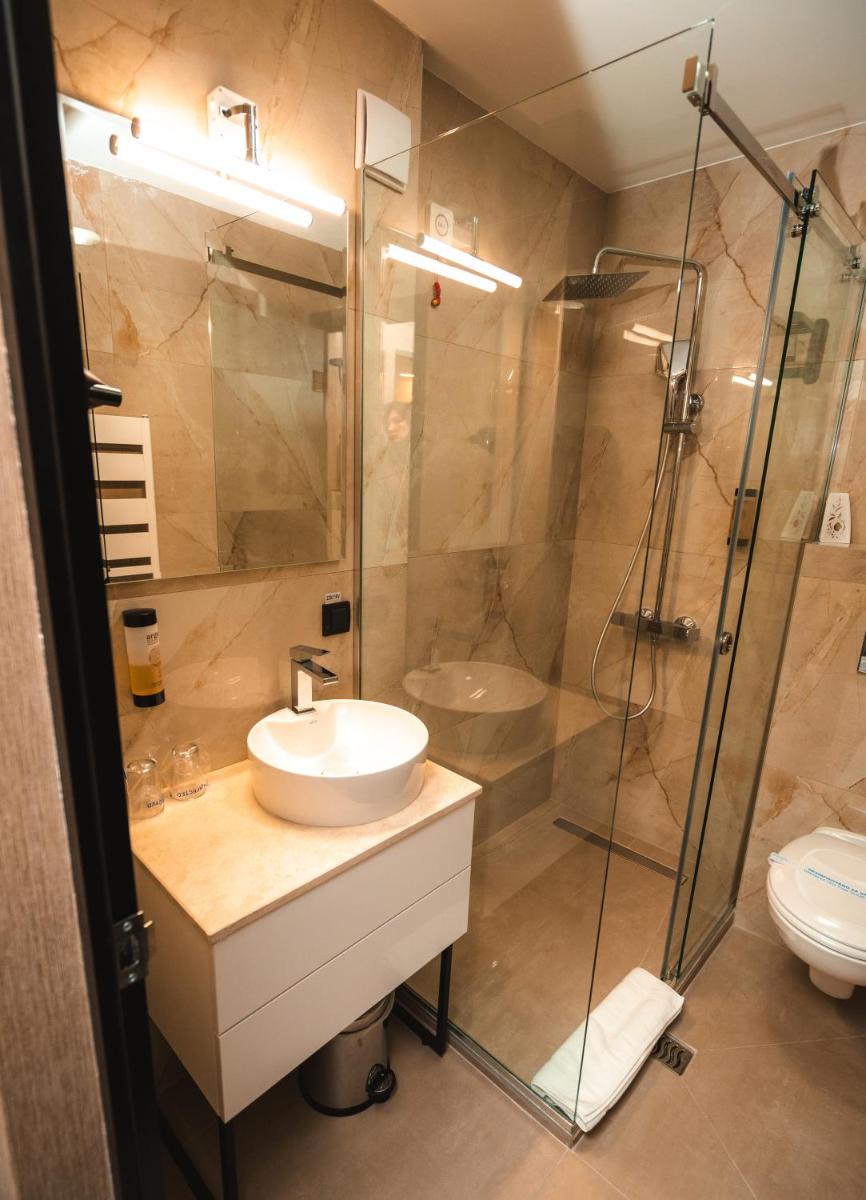 Hotel Leskovac - Housity