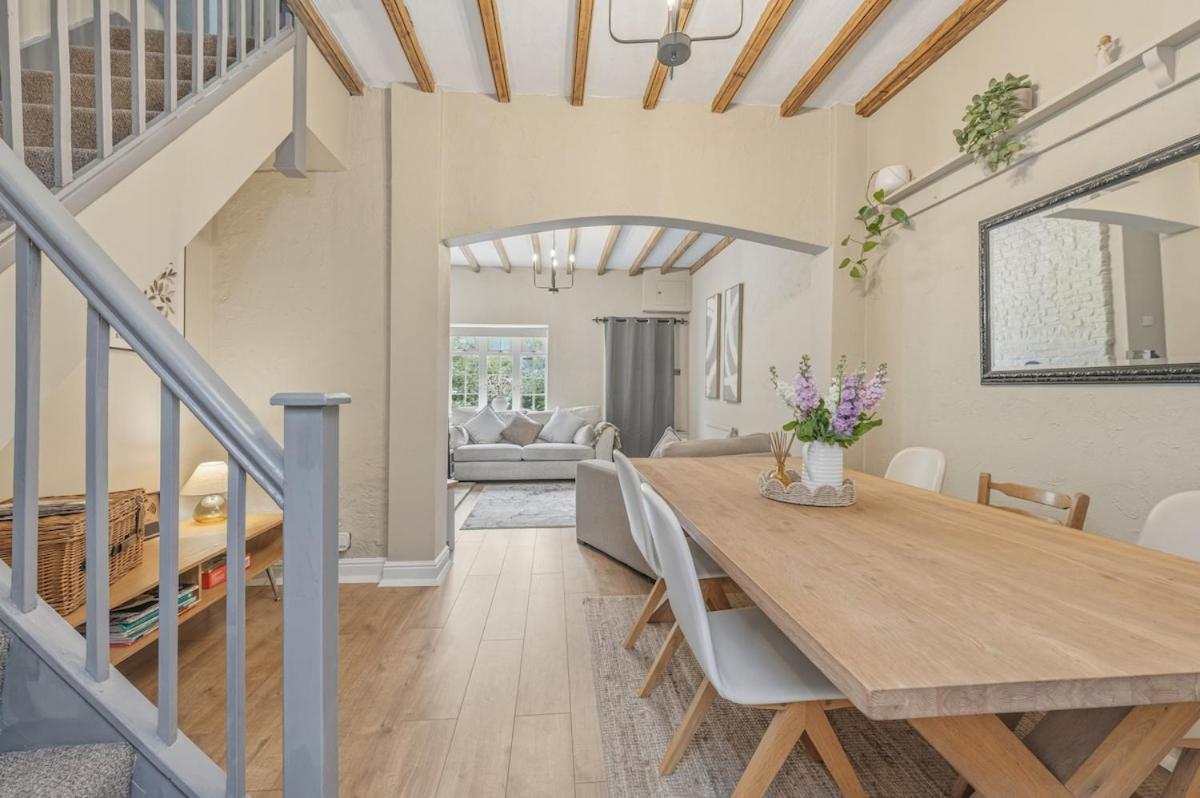 Ivy Cottage, Church Lane, Elvington York - Housity
